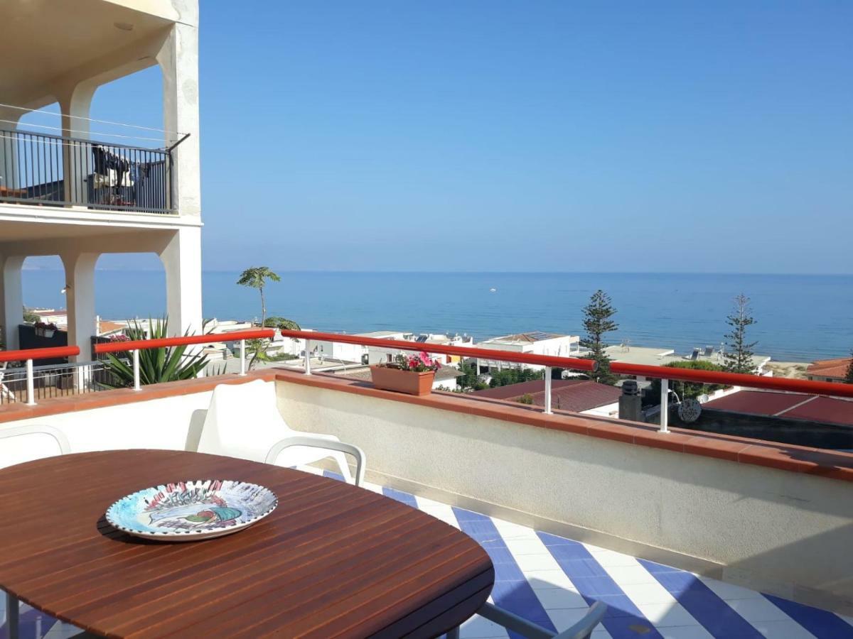 فيلا Casa Azzurra ألكامو مارينا المظهر الخارجي الصورة