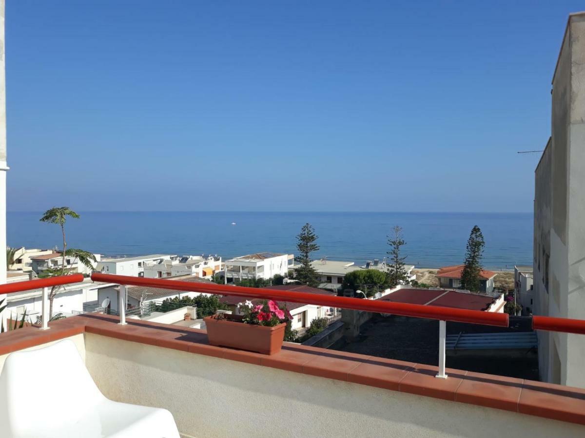 فيلا Casa Azzurra ألكامو مارينا المظهر الخارجي الصورة